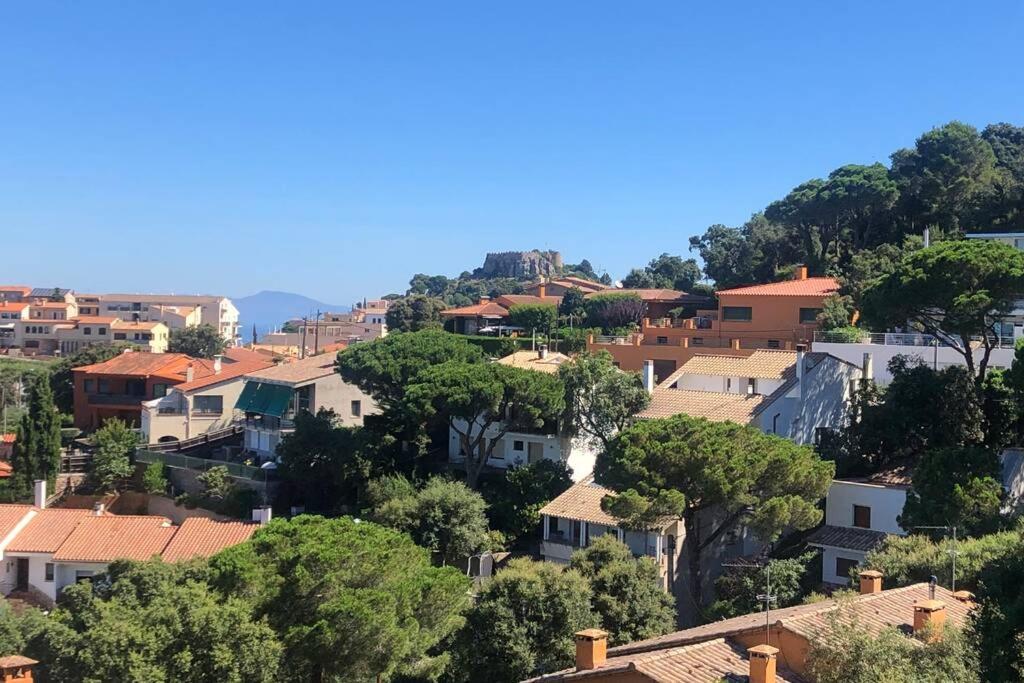 Apartamento Con Vistas A La Montana Apartman Begur Kültér fotó